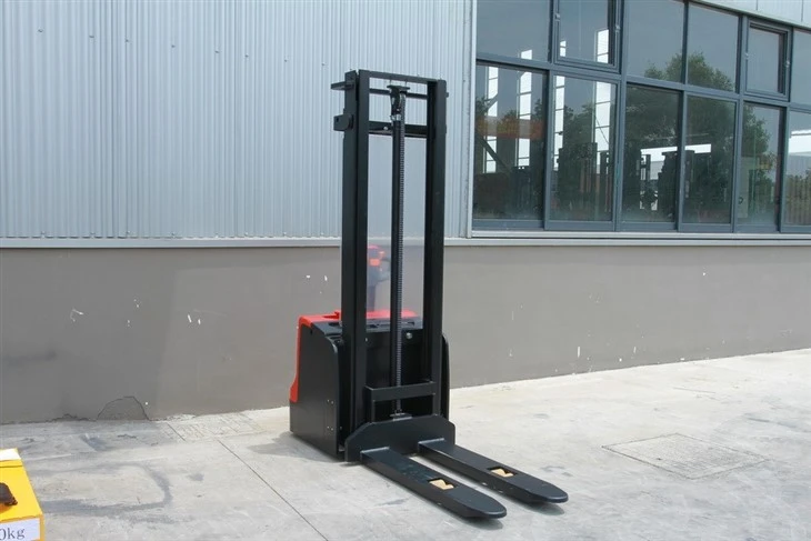 Full Electric Wheel Pallet Stacker CL20GF, 1 Ton/1.5 Ton 3000mm Lift Height Walkie Stacker